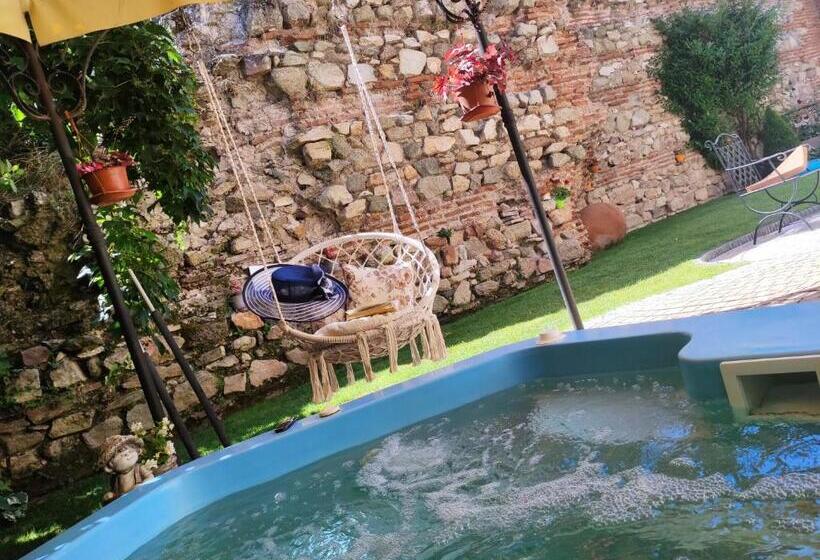 בית מלון כפרי Villa Paris