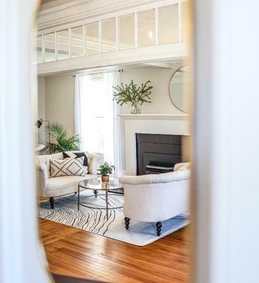 Mahone Bay Bed And Breakfast