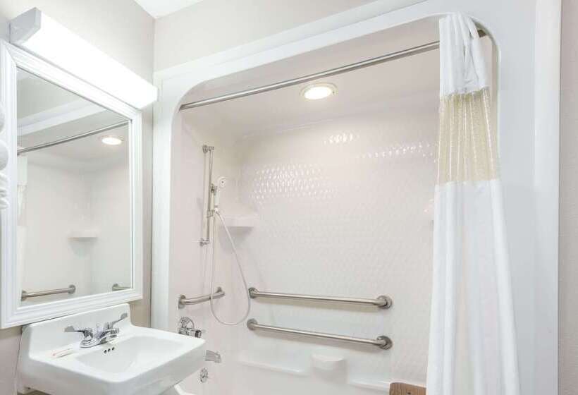 호텔 Baymont By Wyndham Cambridge