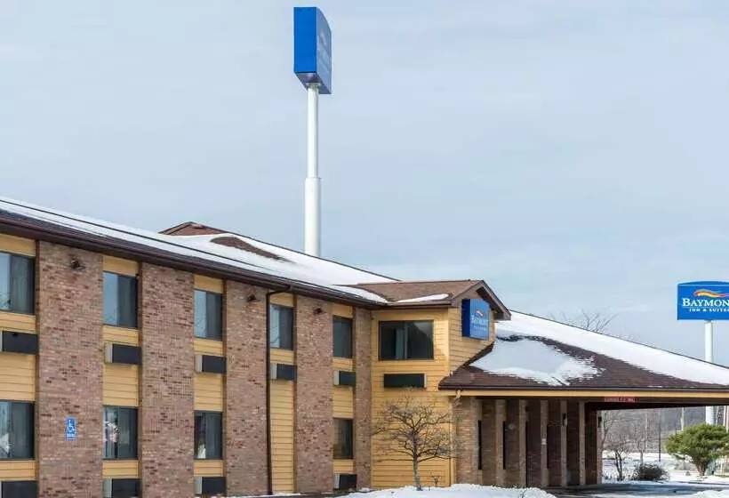 ホテル Baymont By Wyndham Cambridge