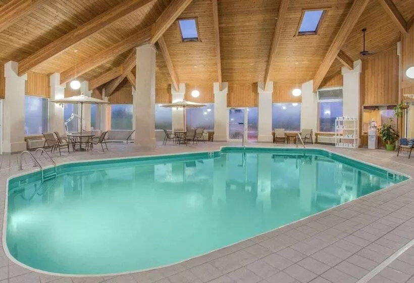 酒店 Baymont By Wyndham Freeport