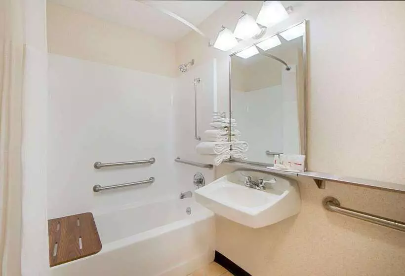 酒店 Baymont By Wyndham Pella