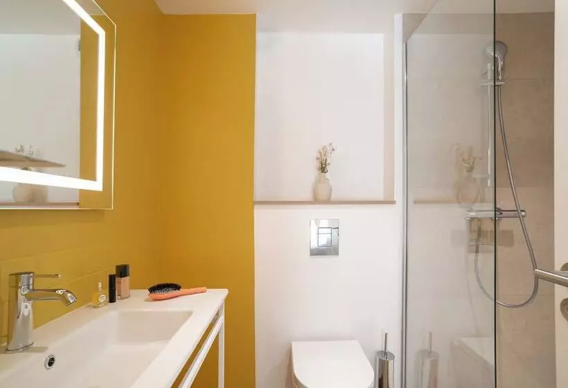 هتل Citadines Prado Chanot Marseille