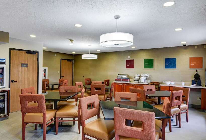 فندق Comfort Inn