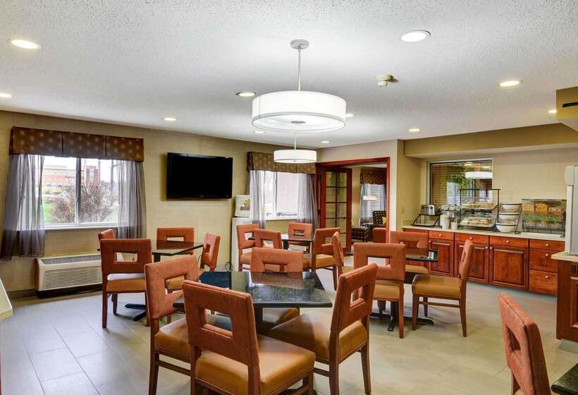 فندق Comfort Inn