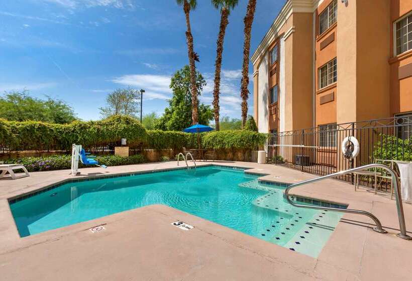 Hotel Spark By Hilton Glendale Phoenix North