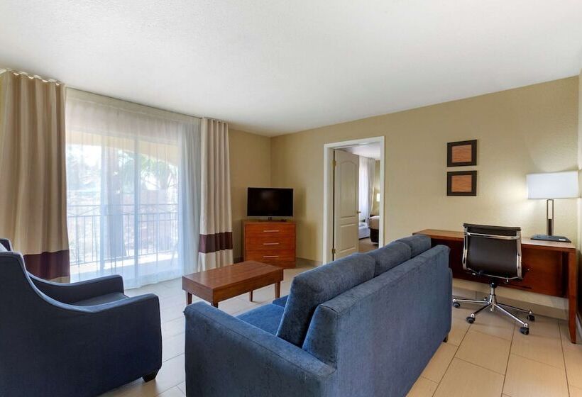 Hotel Spark By Hilton Glendale Phoenix North