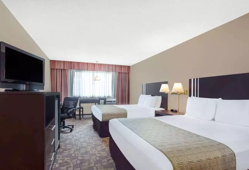 هتل Days Inn By Wyndham Bellingham Wa