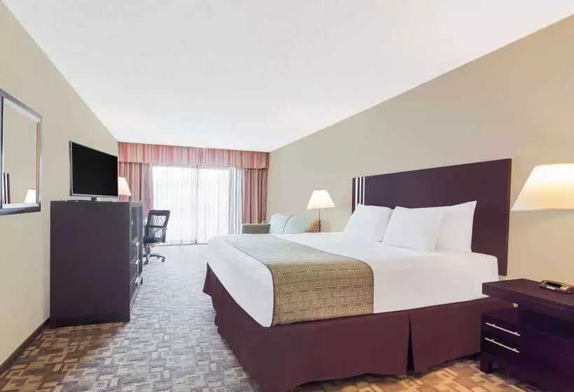 هتل Days Inn By Wyndham Bellingham Wa