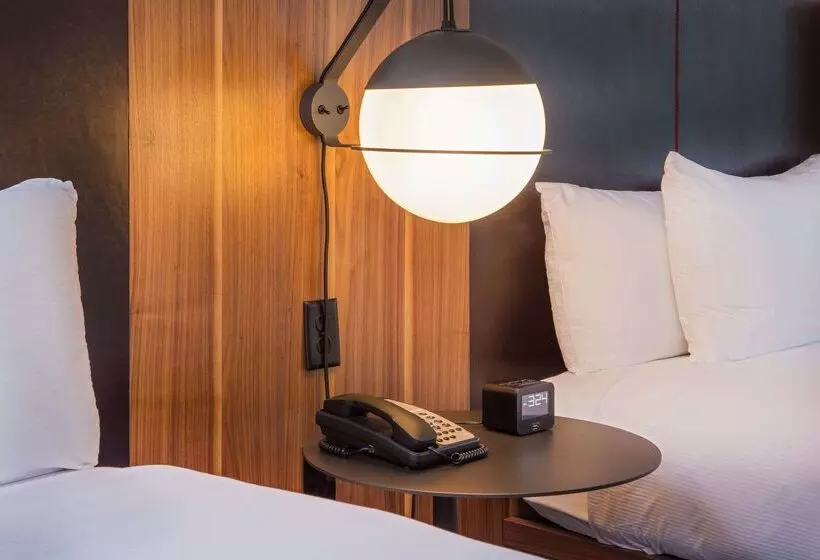 فندق Doubletree By Hilton Atlanta Windy Hill Ballpark