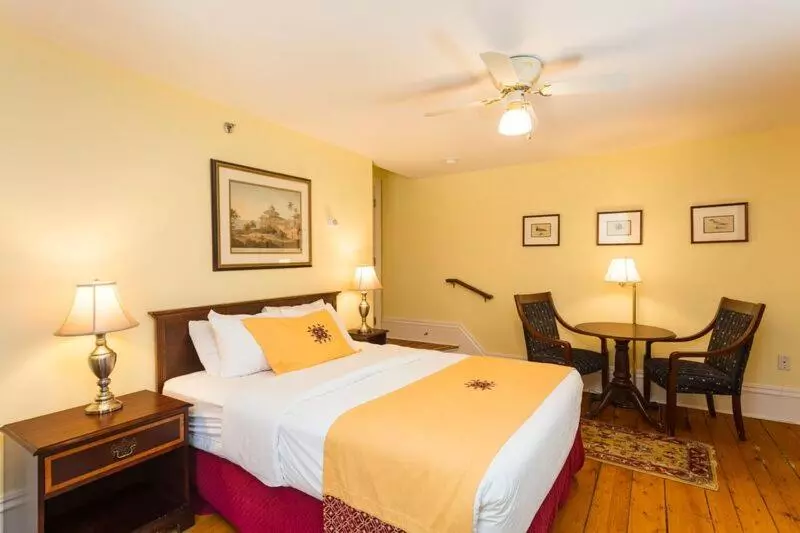 هتل Harding House