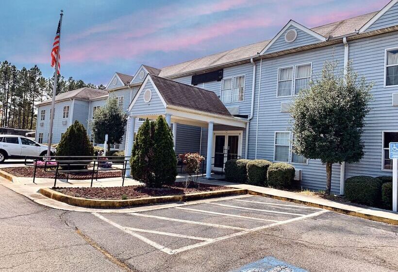 Отель Holiday Lodge   Greensboro/lake Oconee