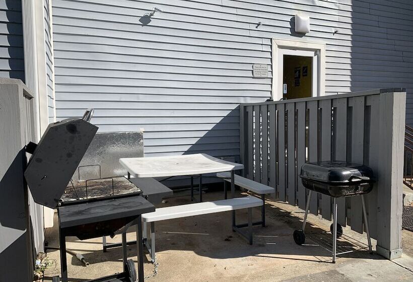 Отель Holiday Lodge   Greensboro/lake Oconee