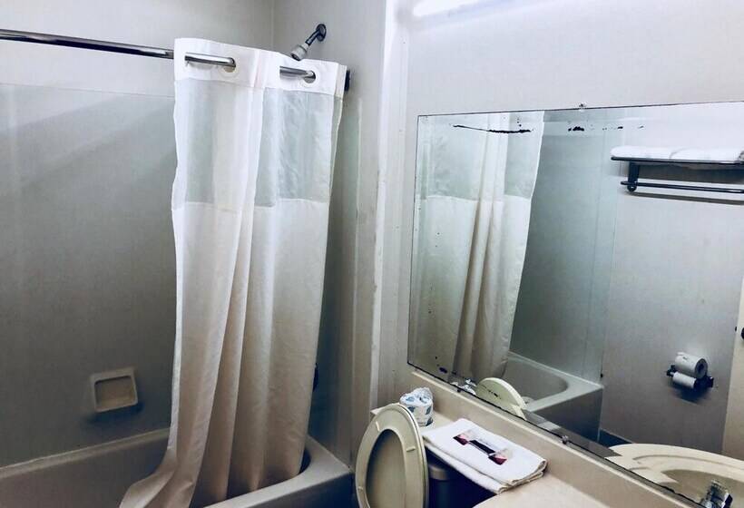 Отель Holiday Lodge   Greensboro/lake Oconee