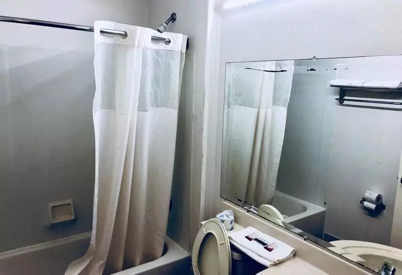 호텔 Holiday Lodge Greensboro/lake Oconee