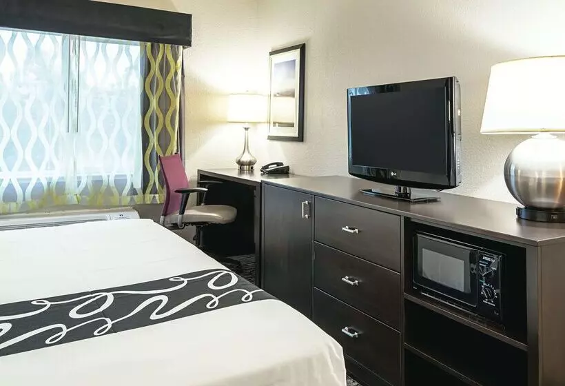 酒店 La Quinta Inn By Wyndham Livermore