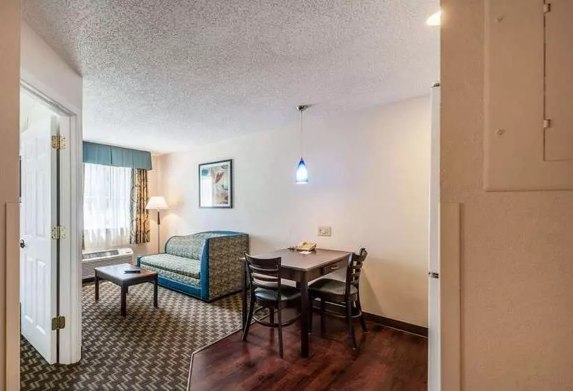 ホテル Mainstay Suites Frederick