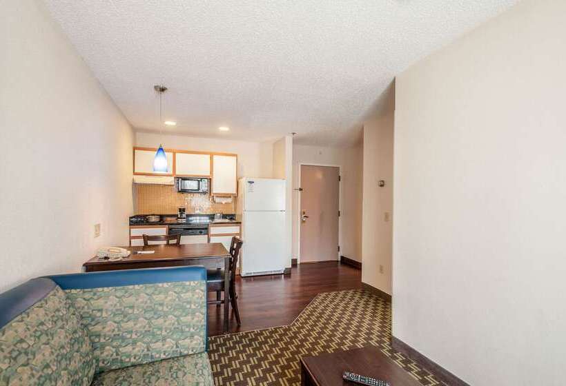 בית מלון כפרי Mainstay Suites Frederick