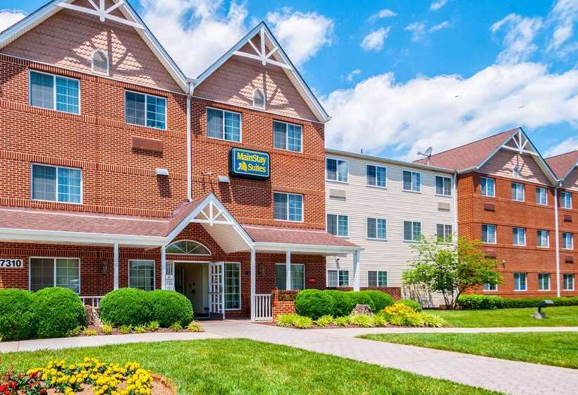 בית מלון כפרי Mainstay Suites Frederick