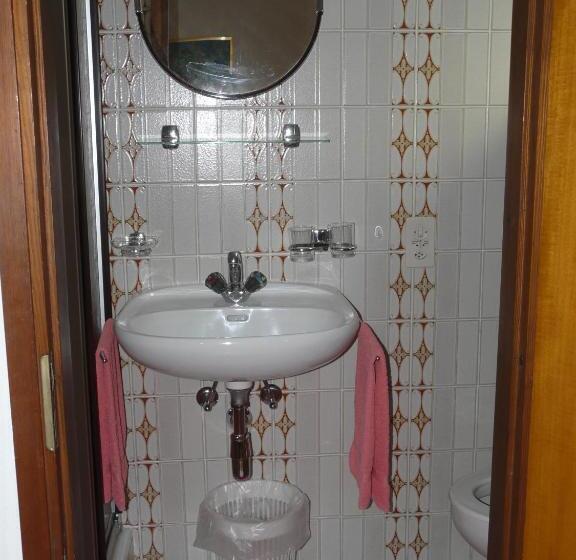 Hotelli Osteria Garni Americana