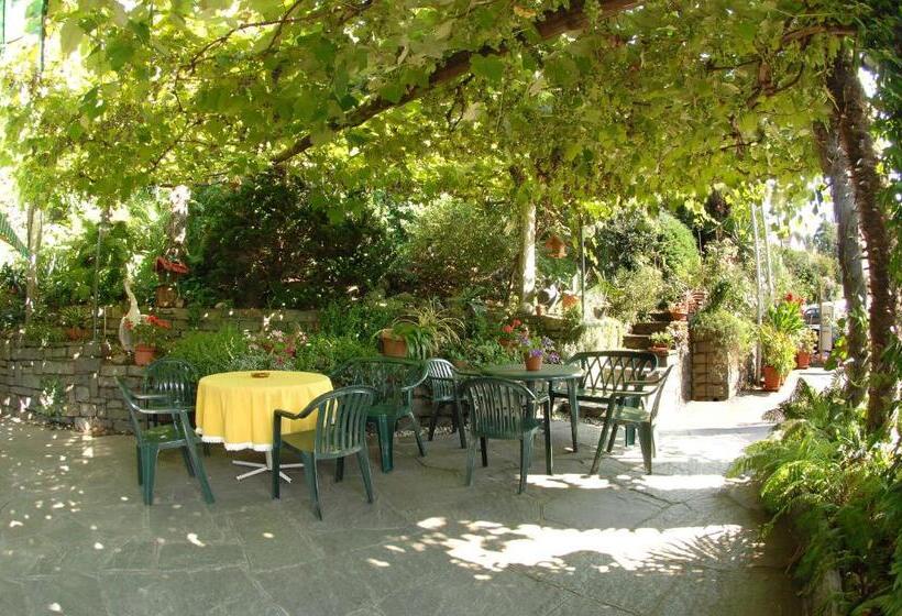 Hotelli Osteria Garni Americana