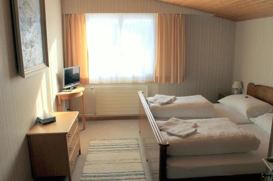 هتل Pension Alpenrosli