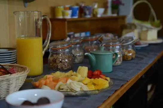 Отель Pension Alpenrosli