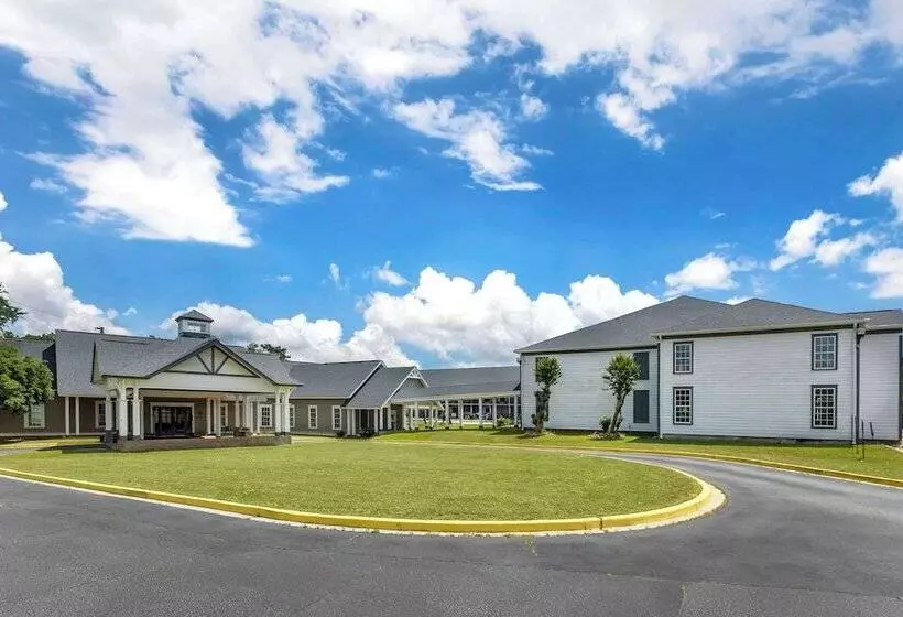 ホテル Quality Inn & Suites