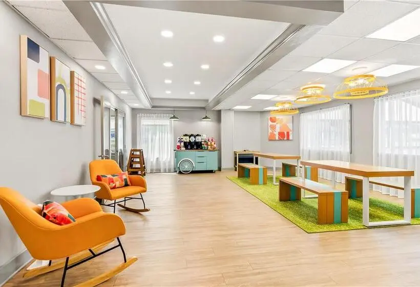 ホテル Quality Inn & Suites