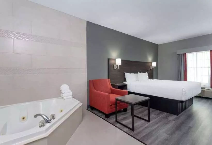 호텔 Ramada By Wyndham Sellersburg/louisville North