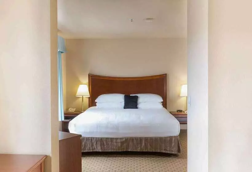 호텔 Red Lion Inn & Suites Mcminnville