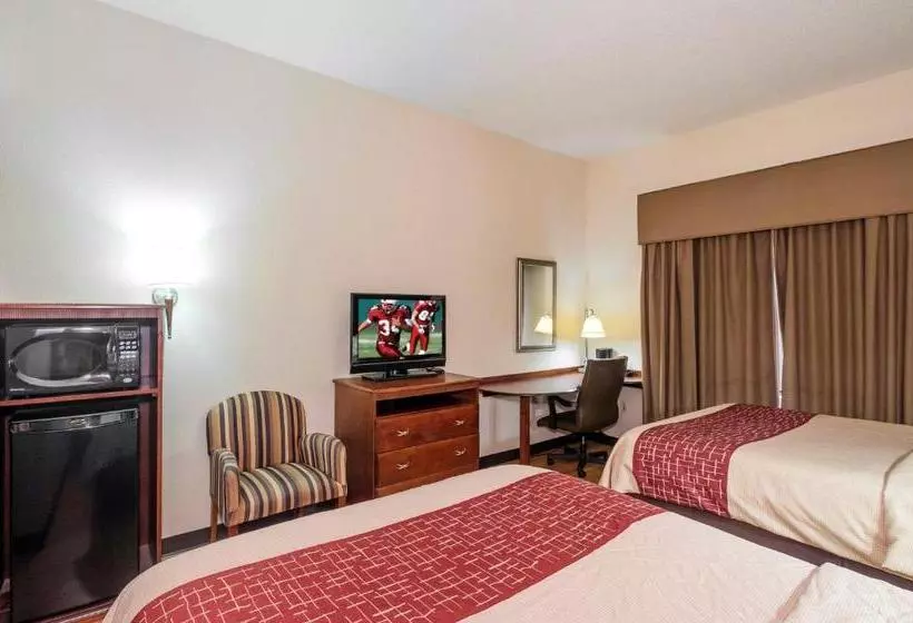 Отель Augusta West