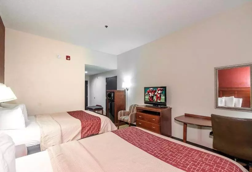 Отель Augusta West