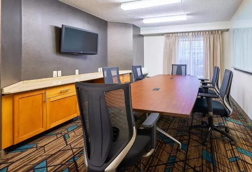 Отель Residence Inn Eugene Springfield