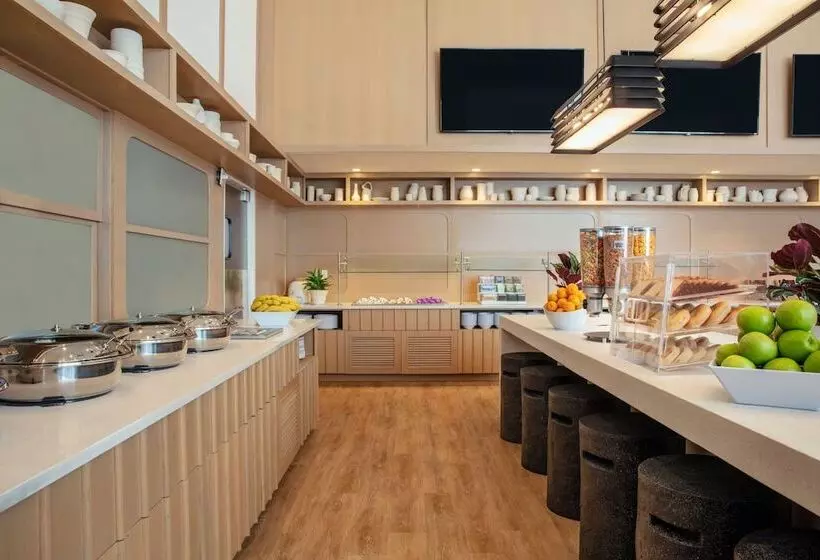 Отель Residence Inn By Marriott Miami Aventura Mall