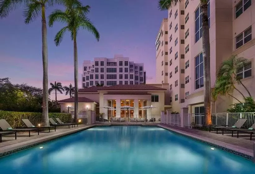 Отель Residence Inn By Marriott Miami Aventura Mall