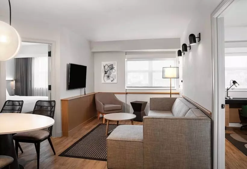 Отель Residence Inn By Marriott Miami Aventura Mall