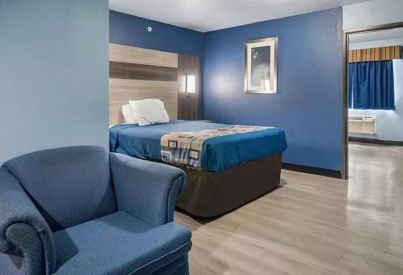 호텔 Rodeway Inn Carrollton I 35e