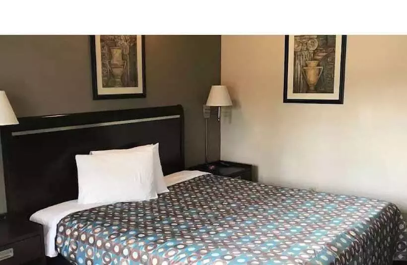 ホテル Rodeway Inn Ontario Mills Mall