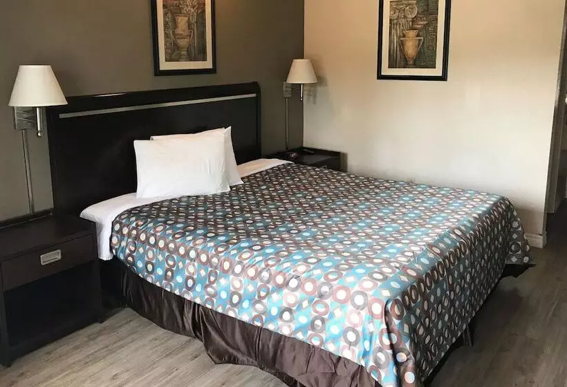 ホテル Rodeway Inn Ontario Mills Mall