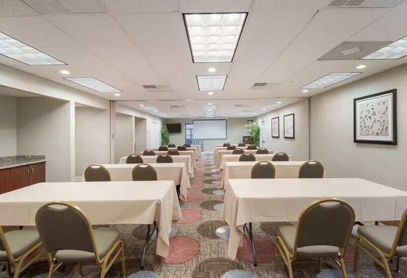 ホテル Sonesta Es Suites Torrance Redondo Beach