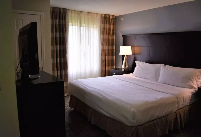 ホテル Staybridge Suites Cranbury South Brunswick, An Ihg