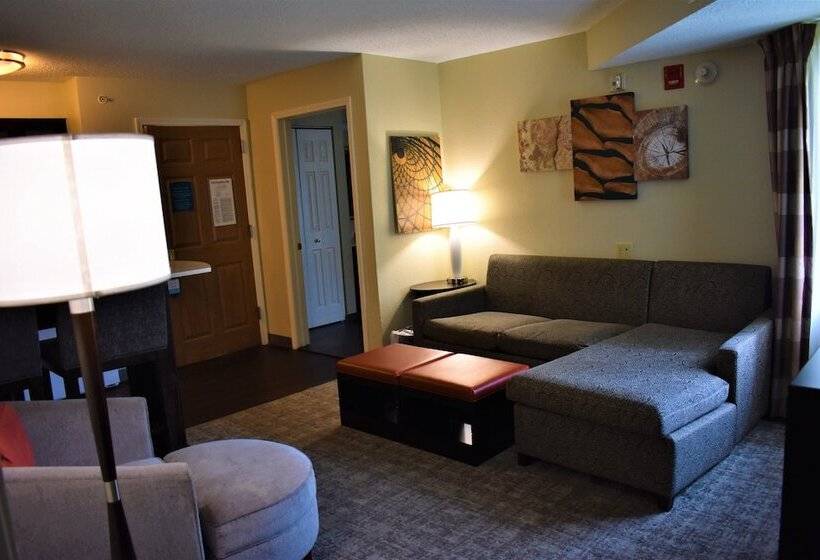 فندق Staybridge Suites Cranbury   South Brunswick, An Ihg