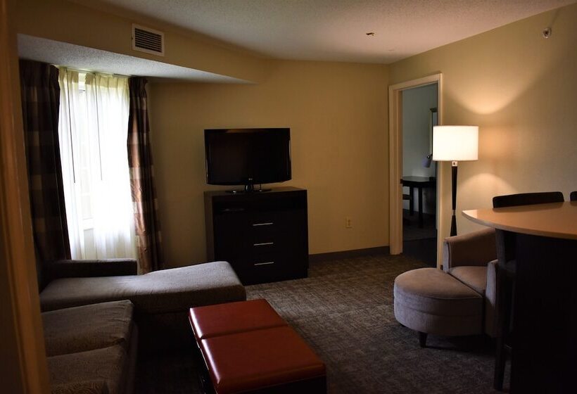 فندق Staybridge Suites Cranbury   South Brunswick, An Ihg