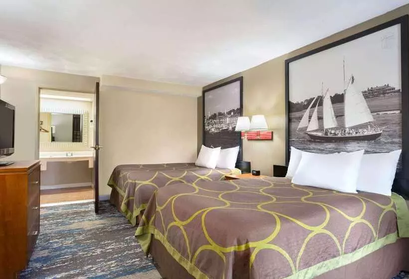 فندق Super 8 By Wyndham West Greenwich/providence