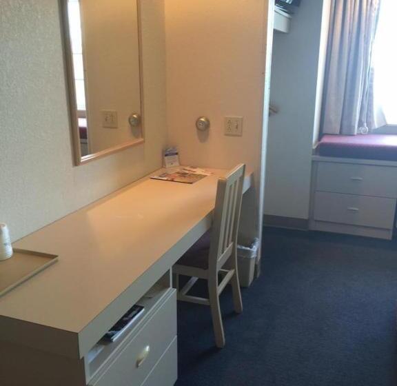 Microtel Inn By Wyndham Champaign