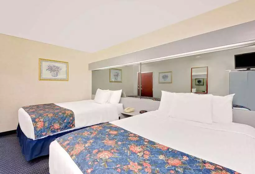 Microtel Inn & Suites By Wyndham Hagerstown By I 81