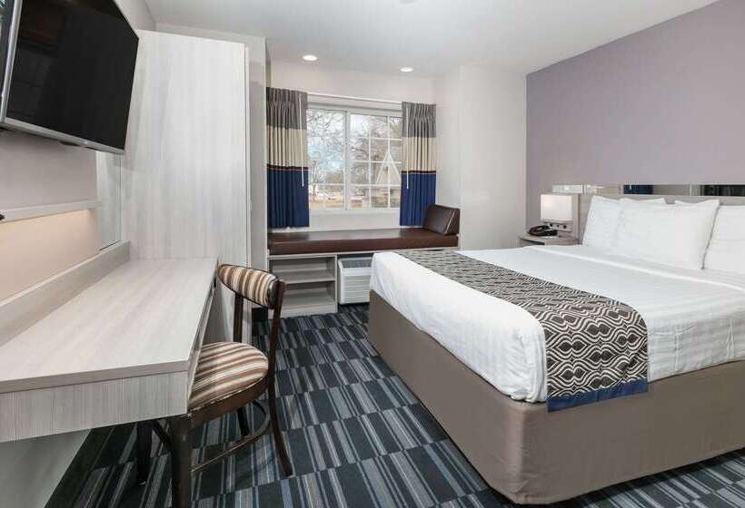 Microtel Inn And Suites Lafayette