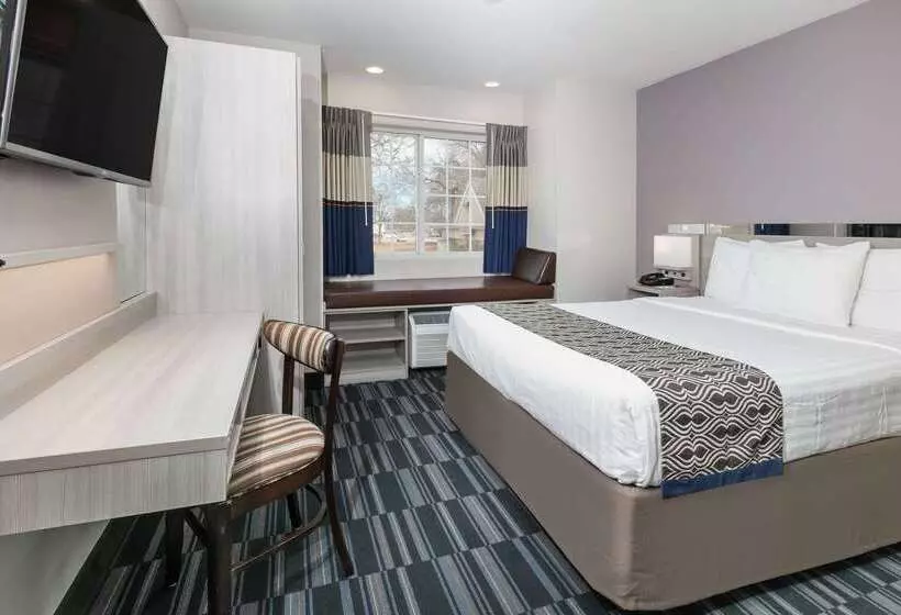 Microtel Inn And Suites Lafayette