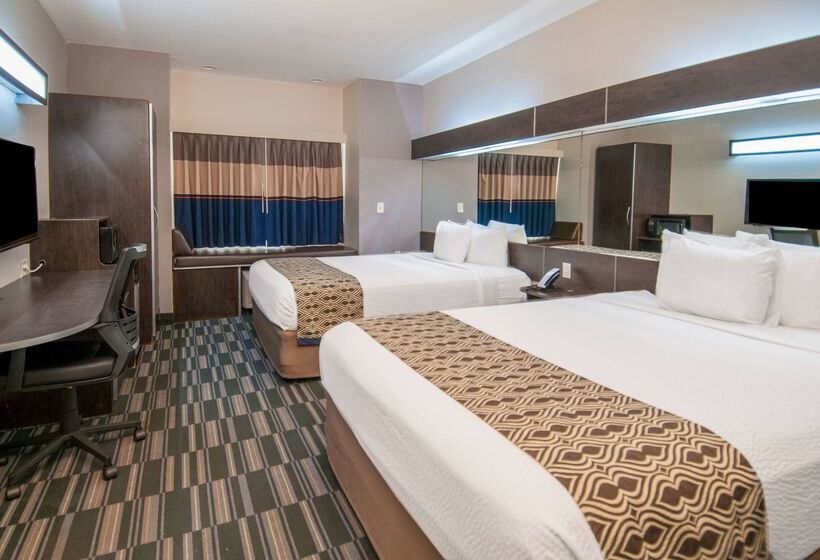 Microtel Inn And Suites Lafayette